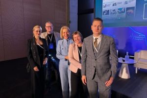 c0ac5c19 5057 4f0c a8ff 35dd053c7b67 1x549