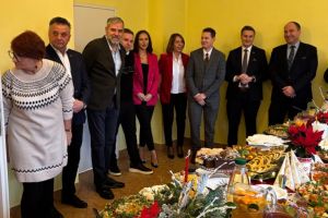 1a564348 b3ce 42b3 8550 8a0fa38f12f8x1024