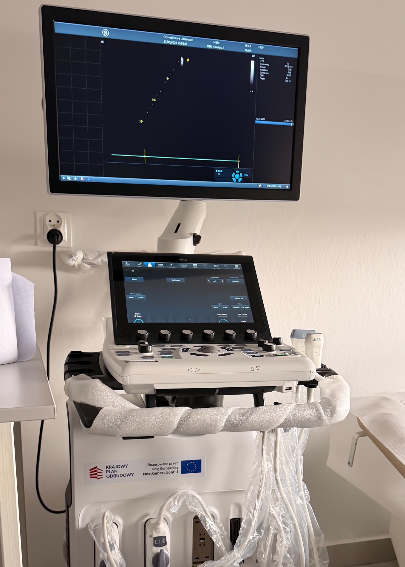 D3529110 6667 439F 846C F9FEA61501BB